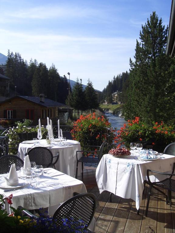 Hotel Baita Fiorita Санта-Катерина-Вальфурва Екстер'єр фото