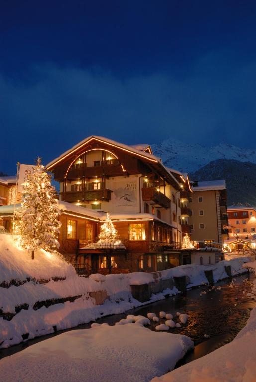 Hotel Baita Fiorita Санта-Катерина-Вальфурва Екстер'єр фото