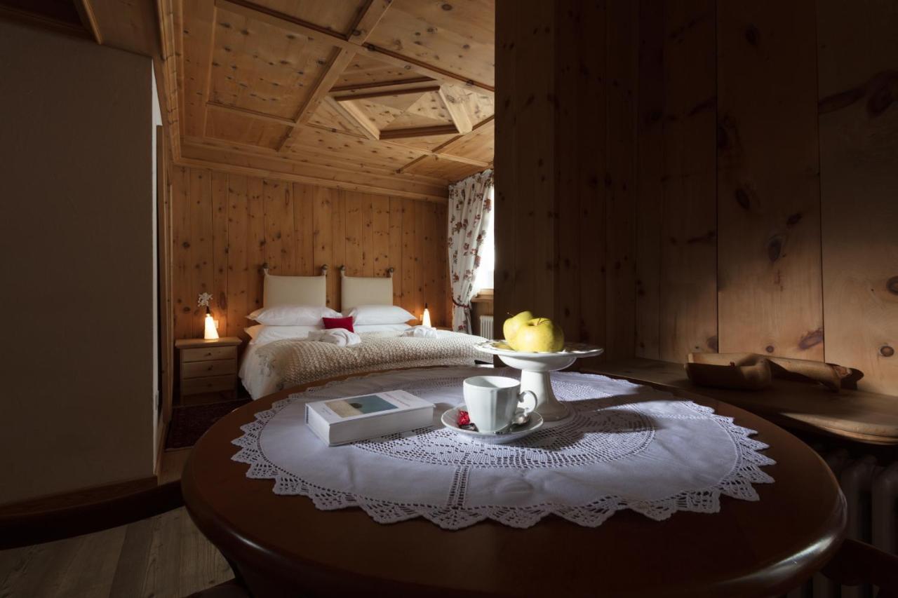 Hotel Baita Fiorita Санта-Катерина-Вальфурва Екстер'єр фото