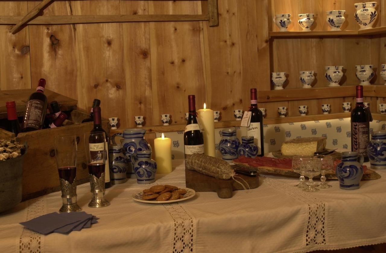 Hotel Baita Fiorita Санта-Катерина-Вальфурва Екстер'єр фото
